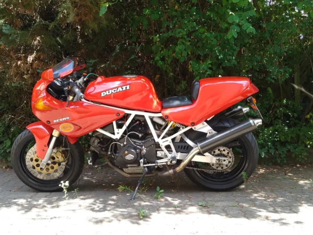 Ducati 900 Supersport Carenata/Nuda