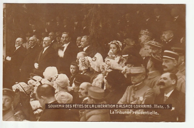 METZ - Moselle - CPA 57 - Fetes Liberation Alsace-Lorraine Tribune et Pétain