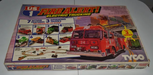 Tyco US 1 Fire Alert Electric Trucking Set HO Scale With 3 Trucks Vintage - Nice