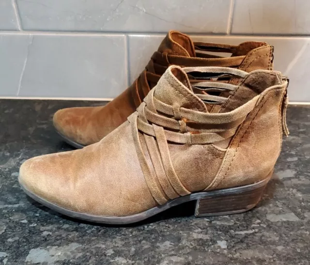Bare traps sales goldie bootie