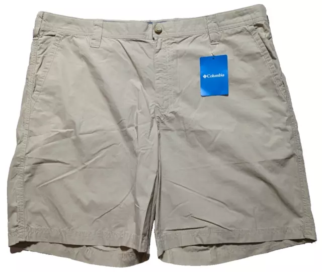COLUMBIA Men Size 40R Khaki 100% Cotton Washed Out Chino Shorts NEW