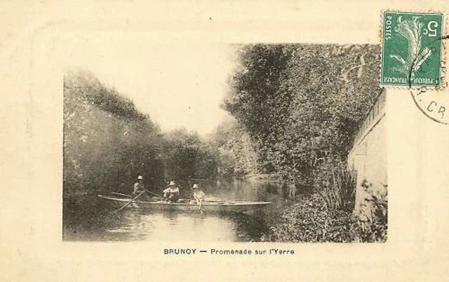 Cpa Brunoy Promenade Sur L'yerre