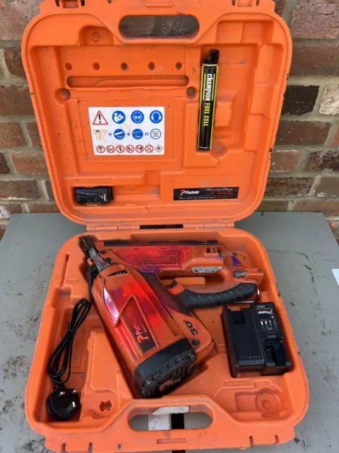 Paslode Im350 Plus Lithium Nail Gun Battery Charger Case