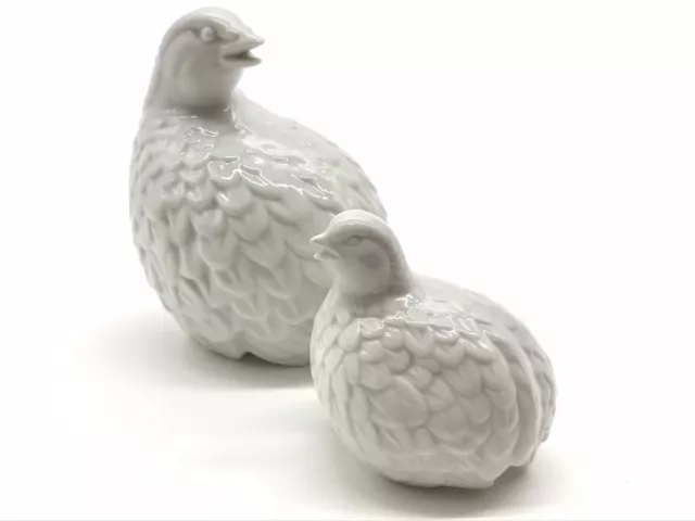 Pair Vtg Arnel's Ceramic White Glazed Medium Small Quail Bobwhite B43 Embossed