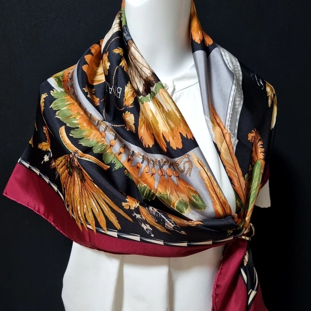 Scarf Buyeo Taebi 90 Carre - Leemisun Textile Art Co