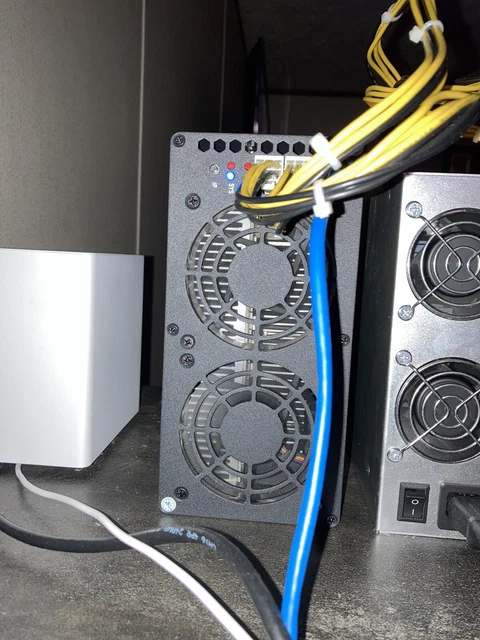 2023 Goldshell Mini Doge II Dogecoin Miner 420MH@400W or 335MH@260W - USA Seller 2023 Goldshell Mini Doge II Dogecoin Miner 420MH@400W or 335MH@260W - USA Seller