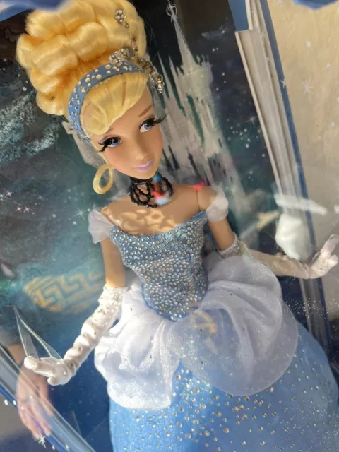 LE Disney Store Designer Doll 17" Cinderella Lady Tremaine Limited Edition 1500