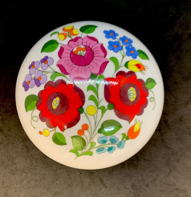 VINTAGE HANDPAINTED BONBONIERE Trinket Box BY KALOCSA, HUNGARY