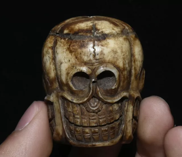 3.1" Old Chinese Cattle Bone Hand Carving Skull Head Skeleton Amulet Pendant