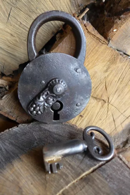 Antique German Padlock-Lock F. Sengpiels Patent with Otiginal Key