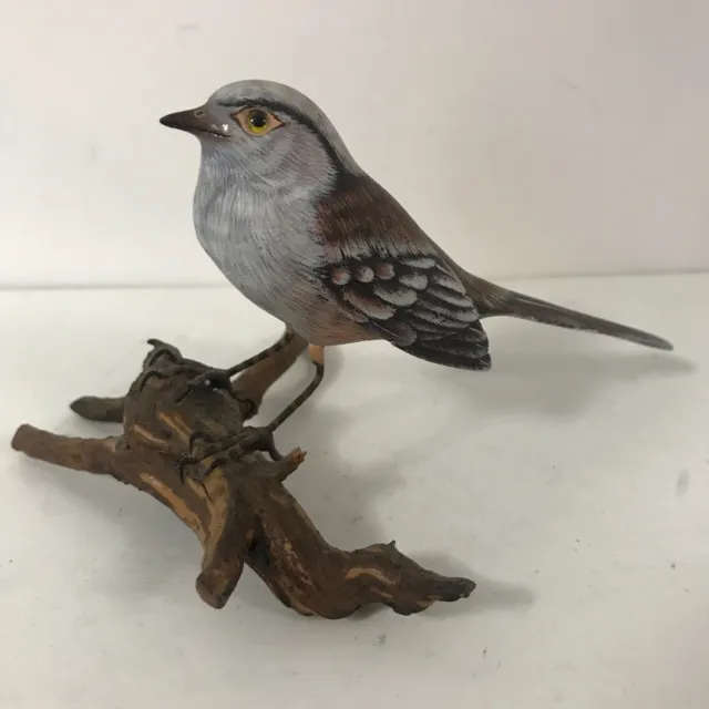 Hand Carved Hand Painted Wood Bird Figurine Old World Sparrow? 3.5 x 5.5 x 5"