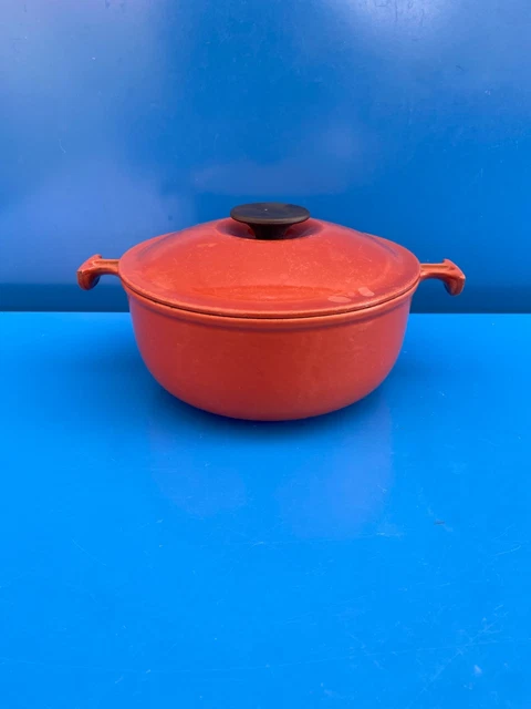Cocotte Le Creuset Enzo Mari - 2,4 L, Fonte, 20 Cm, Marron - Occasion Bien Entretenue