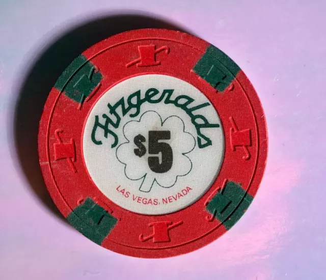 ⚡️❄️ Casino Chip OMG 😳 $5 Fitzgeralds Las Vegas NV ⚡️❄️⚡️❄️⚡️❄️