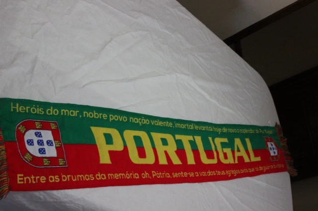 Football scarves - Força Portugal