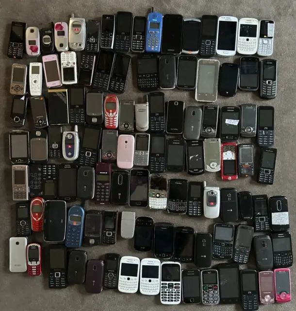 MIXED MOBILE PHONE JOB LOT x105 Handsets Various Brands Faulty/Spares/Repairs