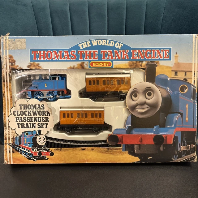 VINTAGE HORNBY THOMAS The Tank Engine. Thomas Clockwork Passenger Train ...