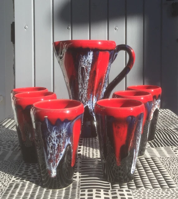 Service a orangeade pichet et 7 verres en verre coloré