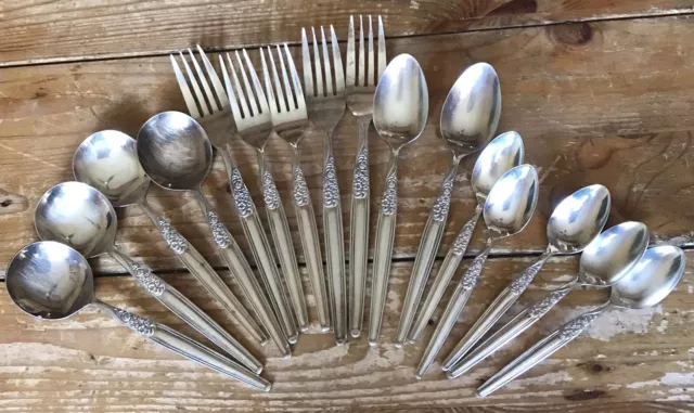 16 Grosvenor Astor Spoons & Forks #A34