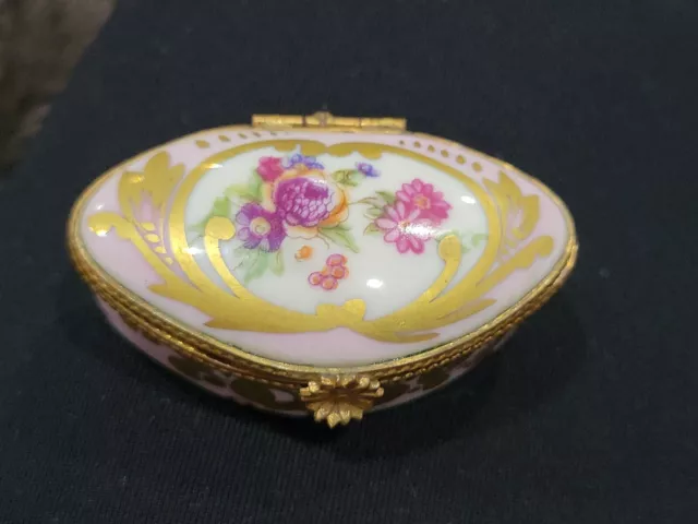 Vintage Limoges France Hp Flowers & Gold Oval Trincket Box Signed 3