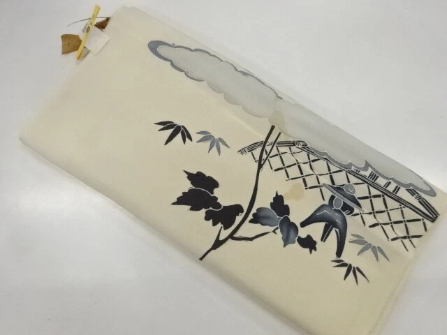 6669197: Japanese Kimono / Antique Araihari For Kimono / Fence & Leaves