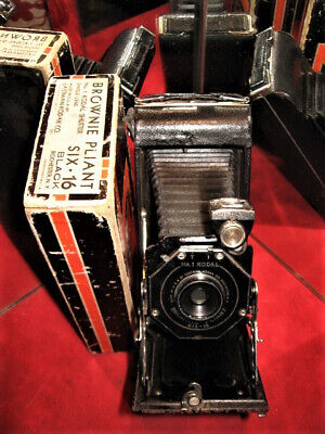 appareil photo KODAK  SIX -16 a souflet  BE avec sa boite