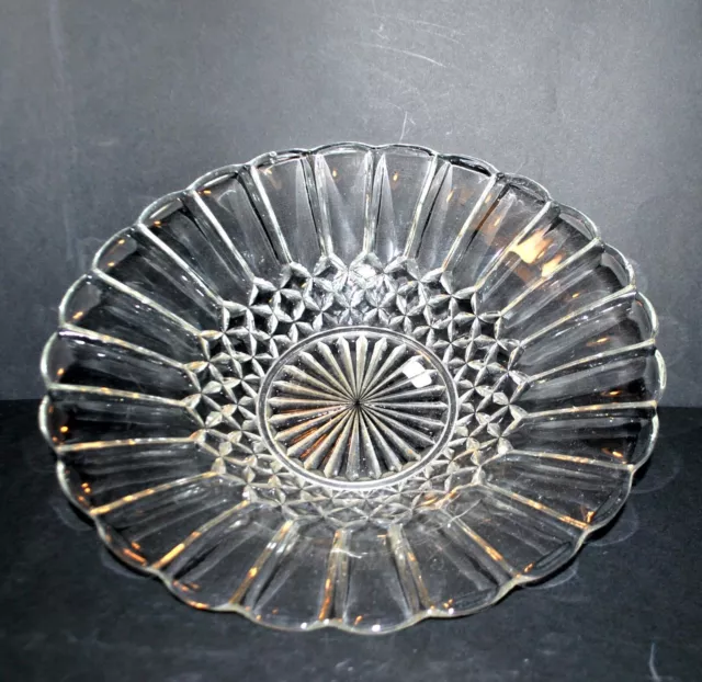 Grand plat rond ancien verre moulé Pointe de diamant - Coupe à fruit SOLEIL 32cm