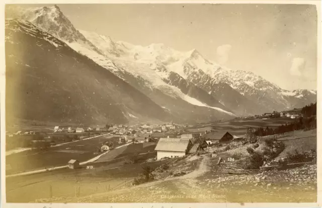 ND, France, Chamonix et le Mont Blanc  Vintage albumen print.  Tirage albuminé