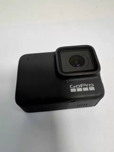 GoPro Hero 7 Silver 4K Ultra HD Action Camera Model SPTM1 *AS IS* Read ~ HVD