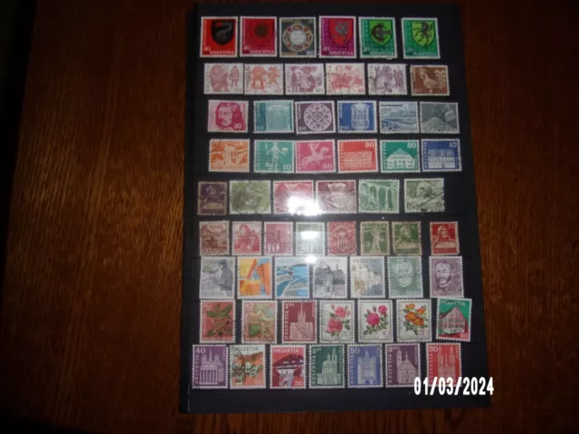 lot de 112 timbres de Suisse oblitérés