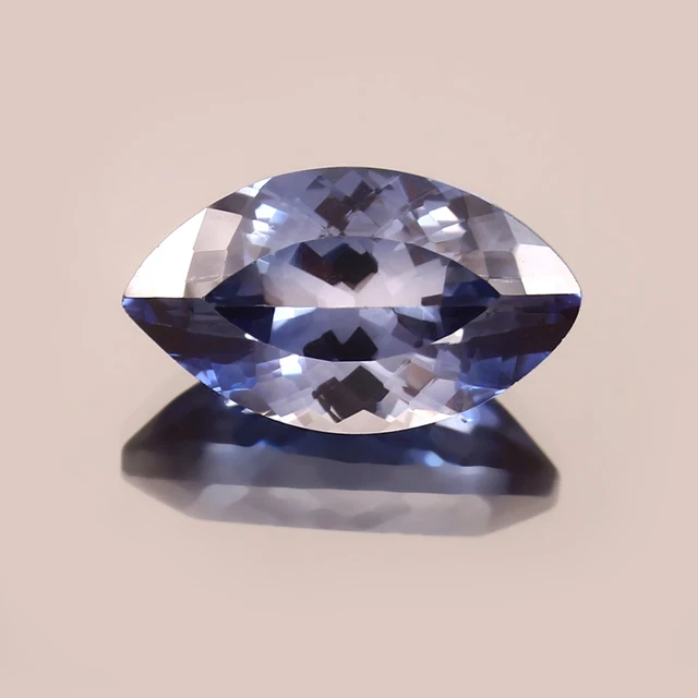 Saphir Naturel Bicolore Bleu De Ceylan 27.40 Ct - Taille Chic - Gemme Rare