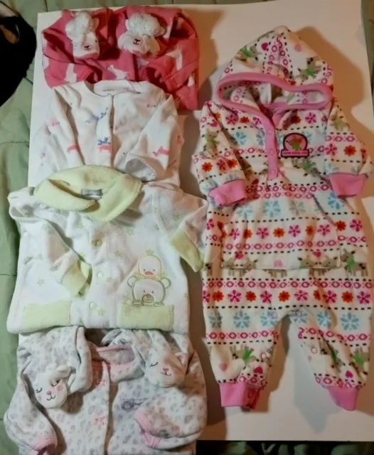 Carters Baby Girl Size 3 Months Fleece Sleeper/Outfit Lot Of 5.  Comfy, Cute!