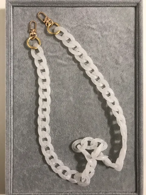 chunky chain For Mask Handbag And Sunglasses Accessory