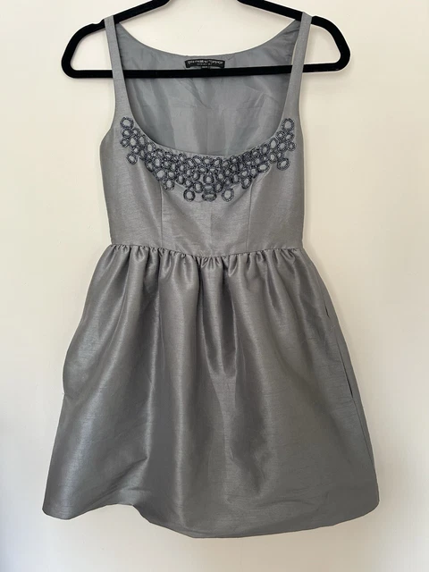 KATE MOSS TOPSHOP Grey Silver Metallic Embellished Beaded Silk Tulip Dress Uk 12 45.00 - PicClick UK KATE MOSS TOPSHOP Grey Silver Metallic Embellished Beaded Silk Tulip Dress Uk 12 45.00 - PicClick UK