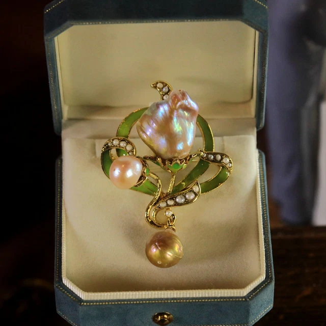 Broche Art Nouveau Feuille Avec Demi-Perle - Plaqué Or Patiné - Marque Fix 1913 - Occasion
