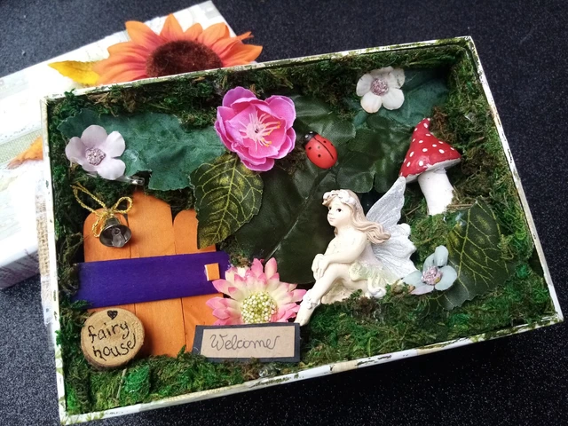 Bosco In Scatola decorata nr. 4 Giardino Segreto Fairy Handmade Con Luci fatine
