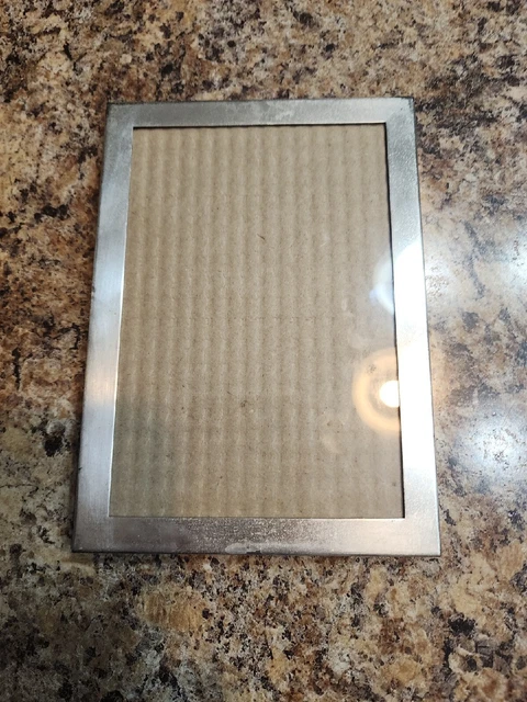 Tiffany & Co 5x7 Silver Plate Picture Frame Tiffany & Co 5x7 Silver Plate Picture Frame
