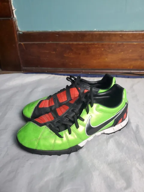 Nike Total 90 III TF SHOOT Green Red Mercurial Indoor Turf Shoes Men's Size 9