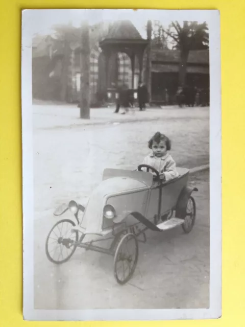 cpa FRANCE CARTE PHOTO Enfant AUTOMOBILE VOITURE à PÉDALE Pedal Car