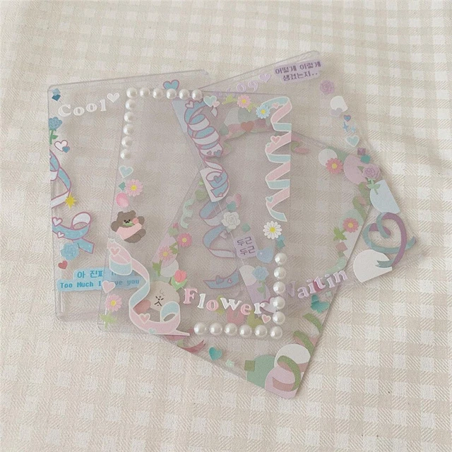 100 Custodie Per Carte Olografiche Arcobaleno – 65x90 Mm Con Motivi Cuore E Stella – Protezione Impermeabile Per Cards Collezionabili