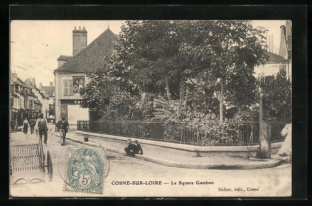 CPA Cosne-sur-Loire, Le Square Gambon 1906