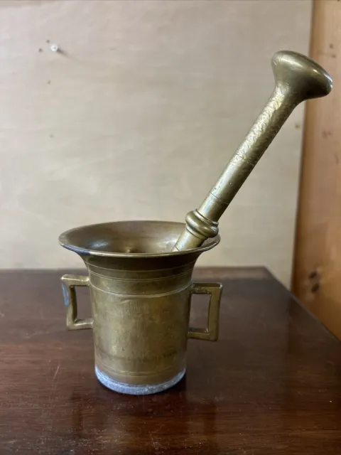 Antique Mortar  & Pestel Apothecary Medicine Herbs Spices Bronze Or Brass Handle