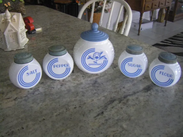 Hoosier BLUE CIRCLES Range Set - Salt  Pepper  Sugar  Flour Shakers + Grease Jar