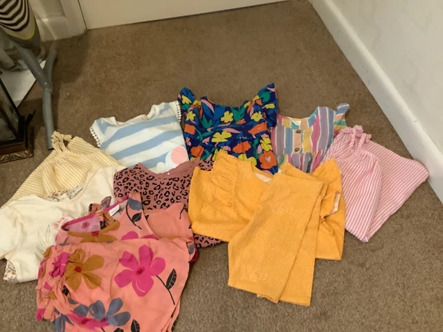 Girls mixed clothes bundle age 3-4 years. Next, Mantaray