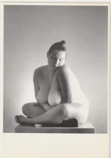 carte postale NUE " Maja "