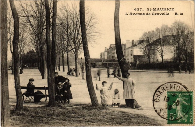 CPA AK St.Maurice L'Avenue de Gravelle FRANCE (1282972)