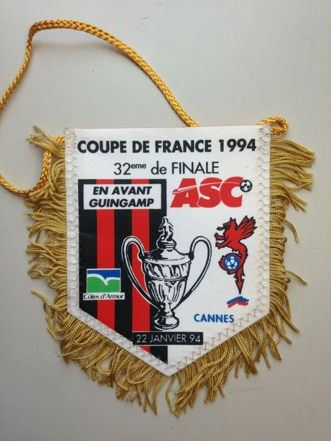 Fanion Vintage De Guingamp - Pennant Football Ancien - Collection Supporter Années 90