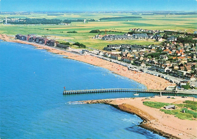 14 COURSEULLES SUR Mer La Plage La Jetee Et Le Port EUR 5 90 PicClick FR 14-courseulles-sur-mer-la-plage-la-jetee-et-le-port-eur-5-90-picclick-fr