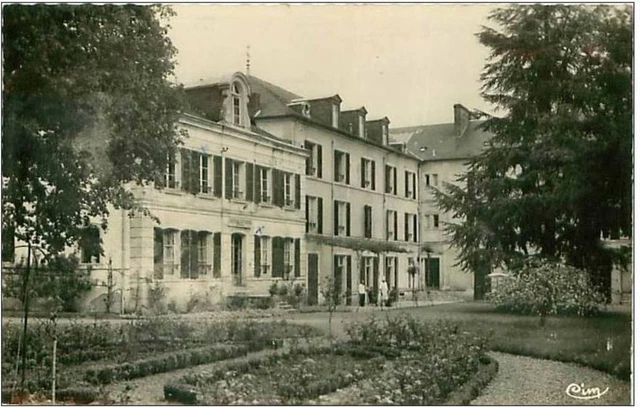 58.Pougues Les Eaux.refuge Des Cheminots.cpsm