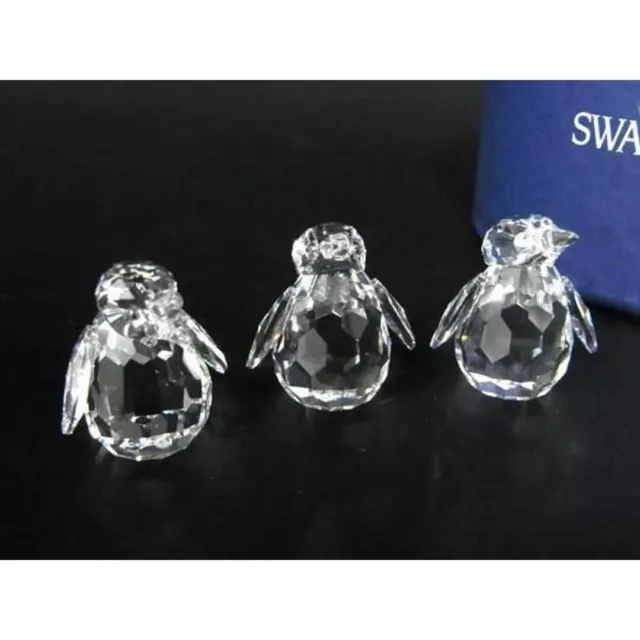 Set di 3 statuette di oggetti in cristallo Swarovski con pinguino interno...