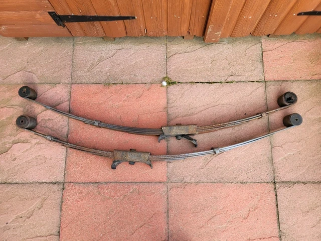 thumbnail image 2 of Ford Escort MK1 Rear Spring Mounting Pads – Polyurethane (Orange) By Flo-Flex 2 of 4